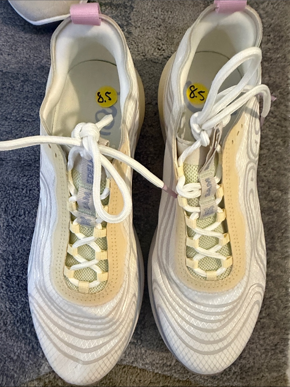 Light Cream & White Women's Athletic Sam Edelman sneakers size 8.5. NWT